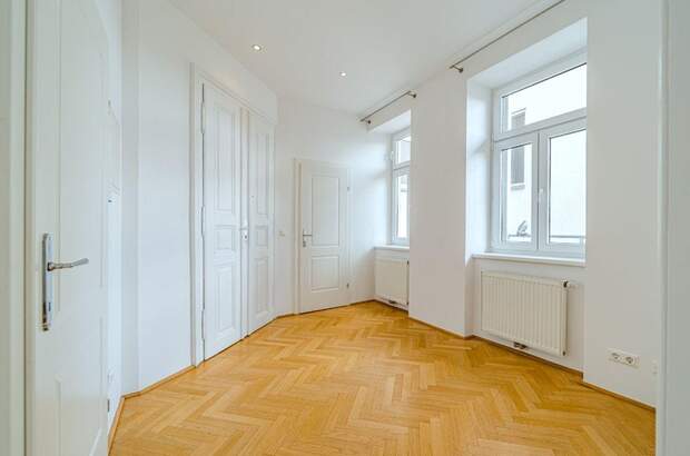 Altbauwohnung kaufen in 1060 Wien (Bild 2)