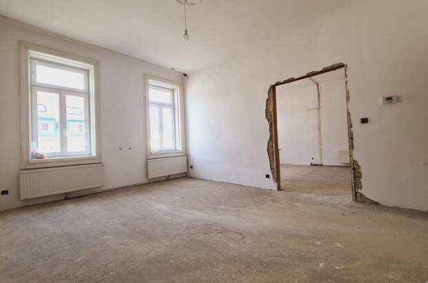 Altbauwohnung mit Balkon kaufen in 1130 Wien (Bild 3)