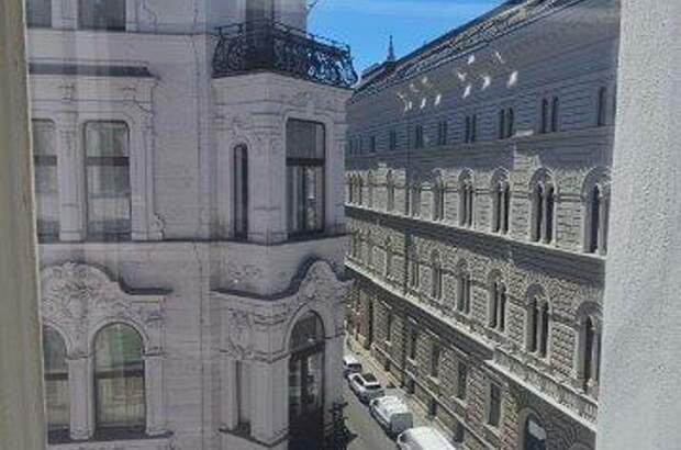 Altbauwohnung mieten in 1010 Wien (Bild 1)