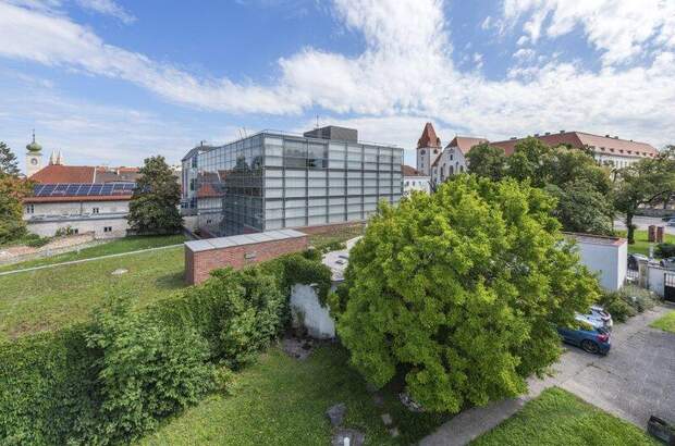 Bürogebäude kaufen in 2700 Wr. Neustadt (Bild 2)
