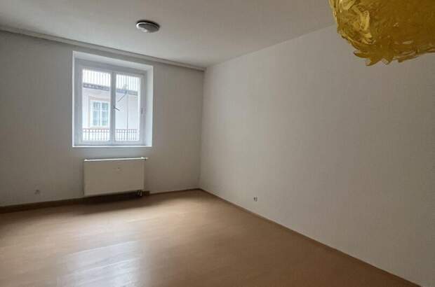 Altbauwohnung mit Balkon mieten in 8020 Graz (Bild 5)