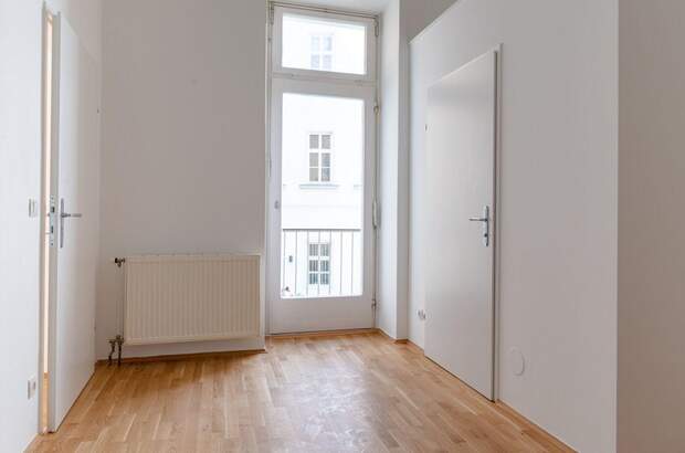 Altbauwohnung mit Balkon mieten in 8010 Graz (Bild 4)