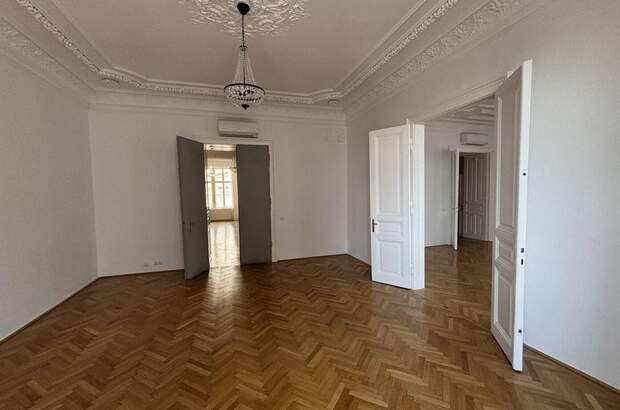 Altbauwohnung mit Balkon mieten in 1090 Wien (Bild 4)