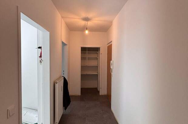 Wohnung mit Balkon mieten in 4470 Enns (Bild 2)