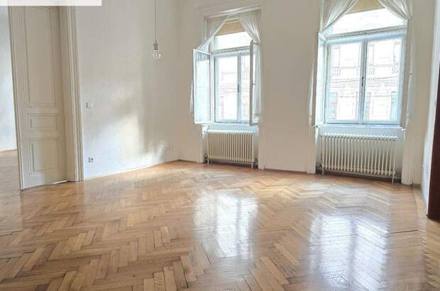 Altbauwohnung mit Balkon mieten in 1070 Wien (Bild 2)