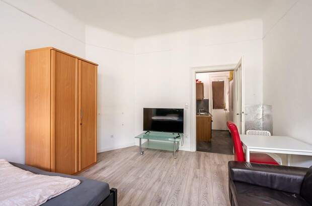 Altbauwohnung kaufen in 1120 Wien (Bild 2)