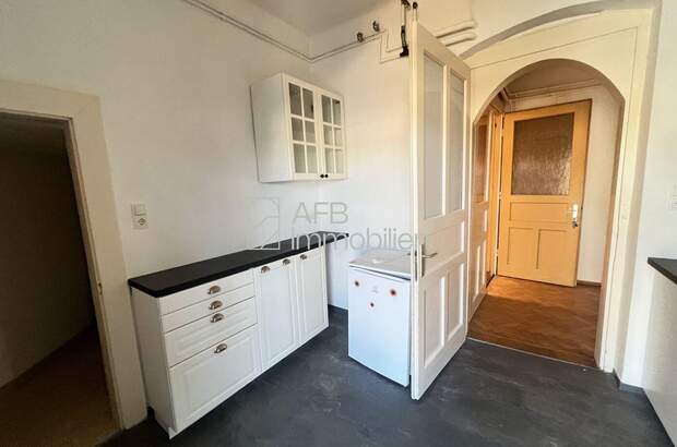 Altbauwohnung mit Balkon mieten in 8010 Graz (Bild 5)