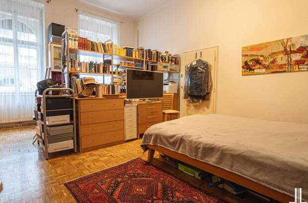 Altbauwohnung mit Balkon kaufen in 8010 Graz (Bild 5)