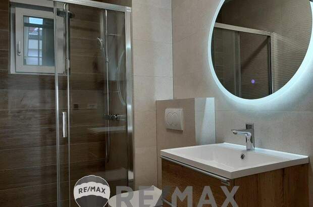 Wohnung mit Balkon kaufen in 53291 Novalja (Bild 4)