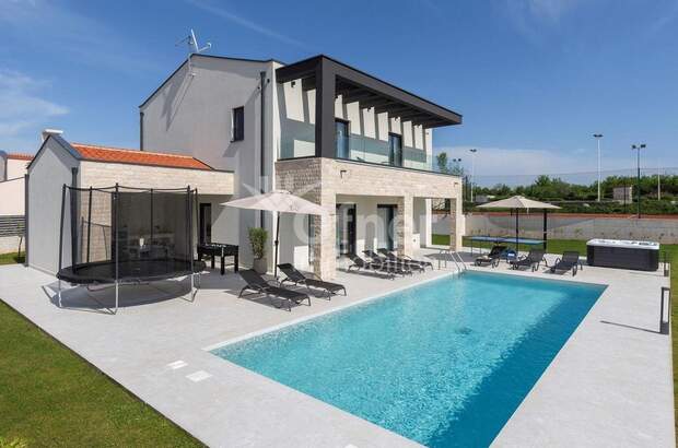 Haus kaufen in 52220 Labin (Bild 1)