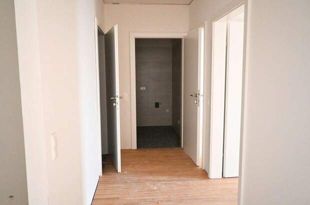 Wohnung mit Balkon kaufen in 2130 Mistelbach (Bild 2)