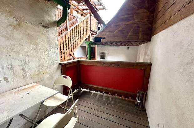 Altbauwohnung mit Balkon mieten in 8020 Graz (Bild 2)