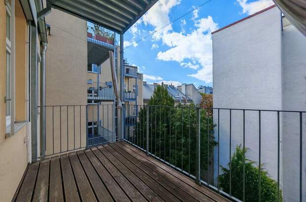Altbauwohnung mit Balkon kaufen in 1100 Wien (Bild 1)