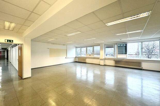 Büro / Praxis kaufen in 1120 Wien (Bild 1)