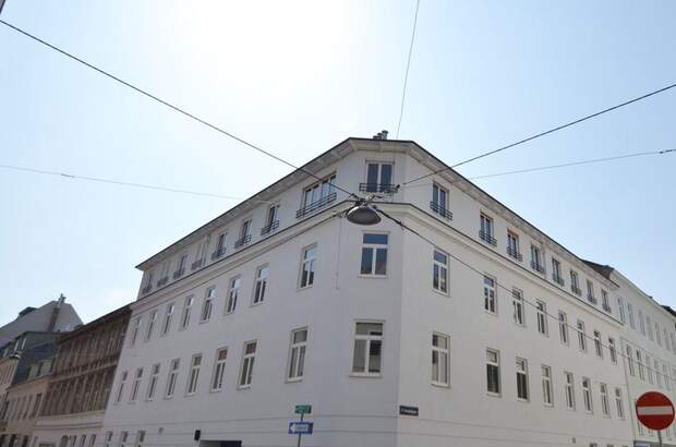 Altbauwohnung kaufen in 1170 Wien