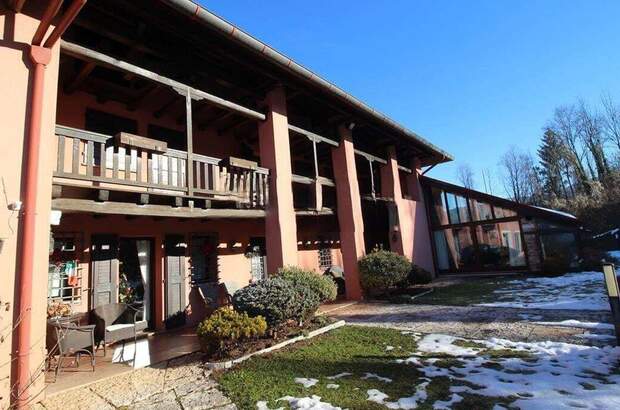 Haus mit Garten kaufen in 32100 Visome (Bild 4)