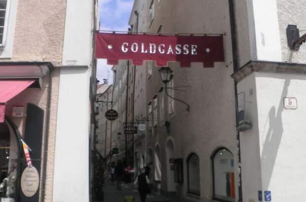 Altbauwohnung mieten in 5020 Salzburg (Bild 2)