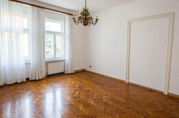 Altbauwohnung mieten in 8010 Graz (Bild 1)