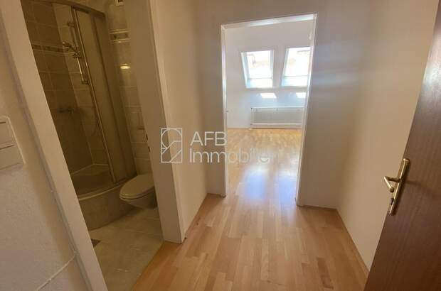 Altbauwohnung mieten in 8010 Graz (Bild 2)