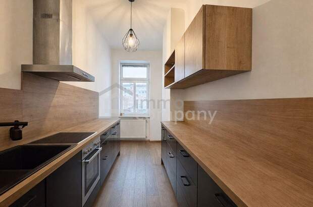 Altbauwohnung mit Balkon kaufen in 1030 Wien (Bild 2)