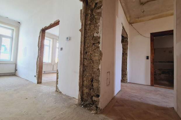 Altbauwohnung mit Balkon kaufen in 1130 Wien (Bild 5)