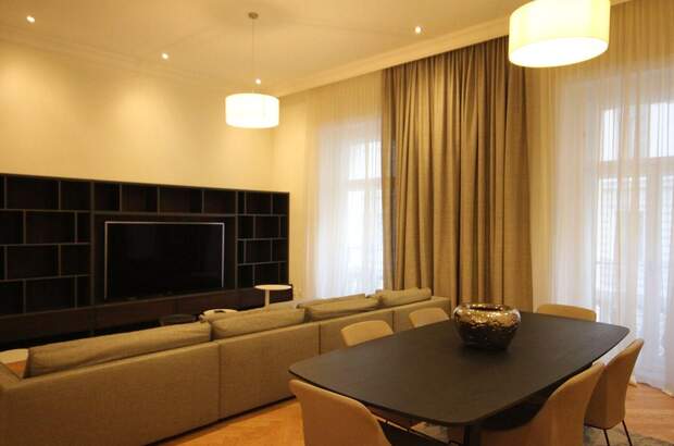 Altbauwohnung mieten in 1010 Wien (Bild 1)