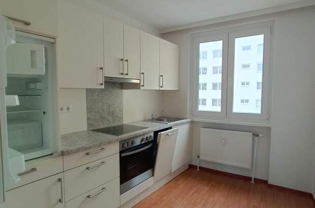 Altbauwohnung mit Balkon mieten in 5020 Salzburg (Bild 4)