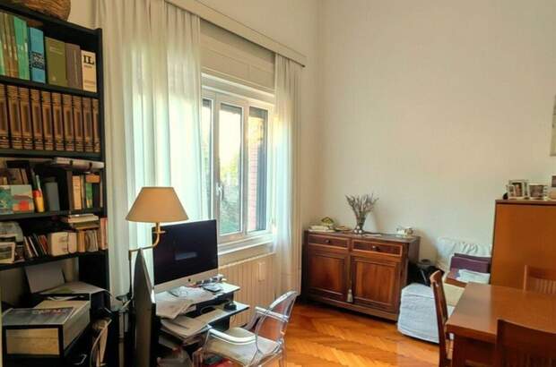 Altbauwohnung kaufen in 34134 Trieste (Bild 5)