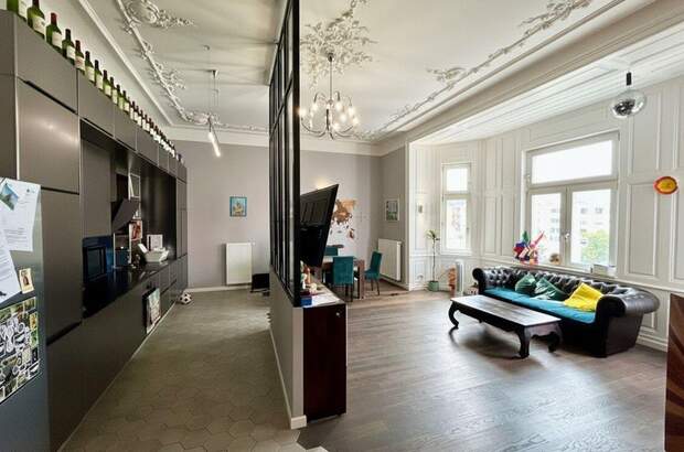 Altbauwohnung mit Balkon kaufen in 1120 Wien (Bild 1)