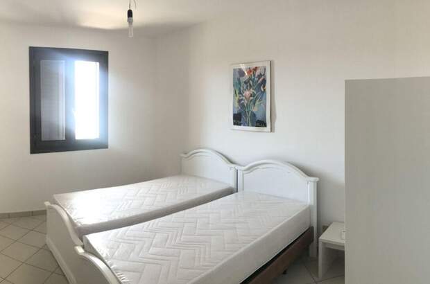 Wohnung mit Balkon kaufen in 73020 Uggiano la Chiesa (Bild 3)