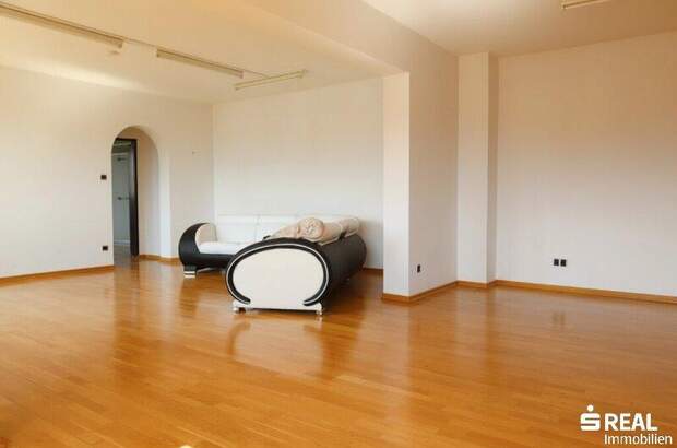 Terrassenwohnung kaufen in 9500 Villach (Bild 2)