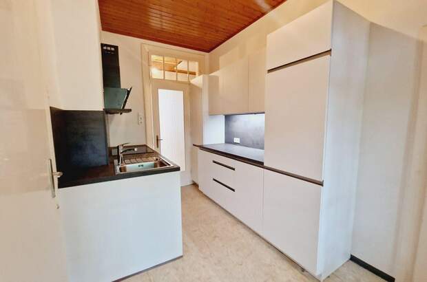 Altbauwohnung mit Balkon mieten in 8010 Graz (Bild 3)