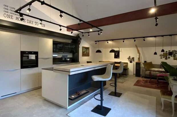 Wohnung mit Balkon kaufen in 6232 Münster