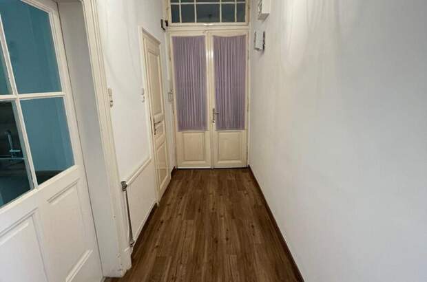 Altbauwohnung mit Balkon mieten in 8010 Graz (Bild 3)