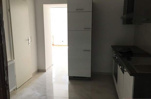Altbauwohnung mit Balkon kaufen in 1200 Wien (Bild 4)
