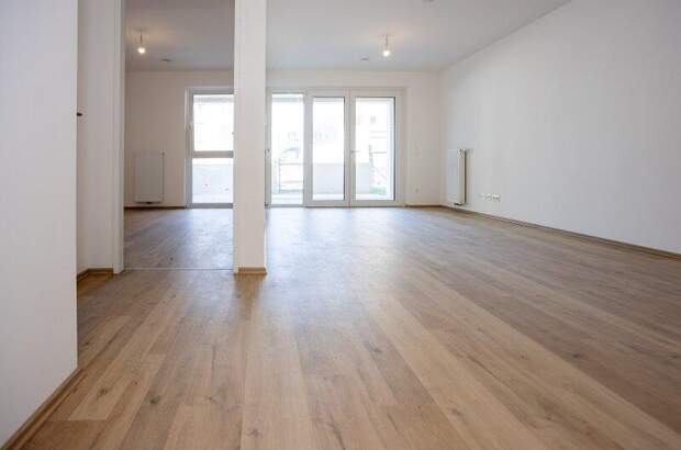 Terrassenwohnung kaufen in 2700 Wr. Neustadt (Bild 1)