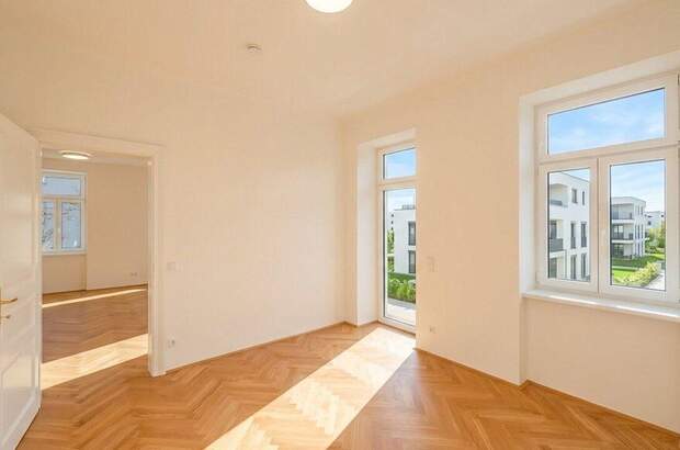 Altbauwohnung mit Balkon kaufen in 1200 Wien (Bild 2)