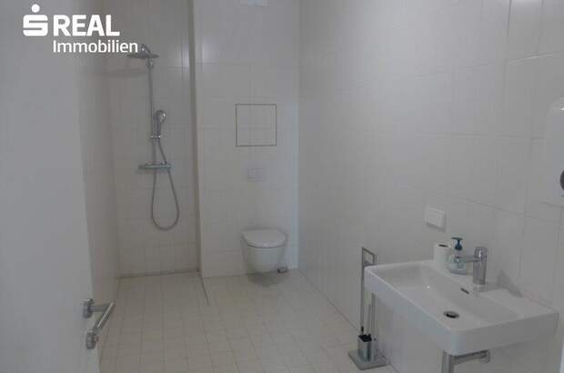 Terrassenwohnung kaufen in 1120 Wien (Bild 2)