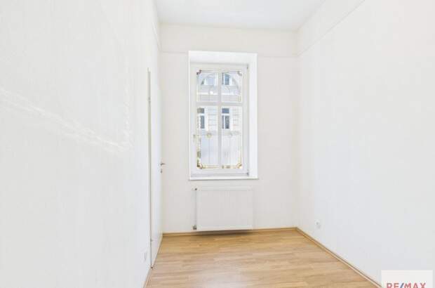Altbauwohnung kaufen in 1120 Wien (Bild 2)