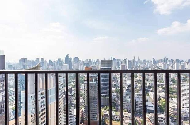 Wohnung mit Balkon kaufen in 10100 Bangkok (Bild 2)