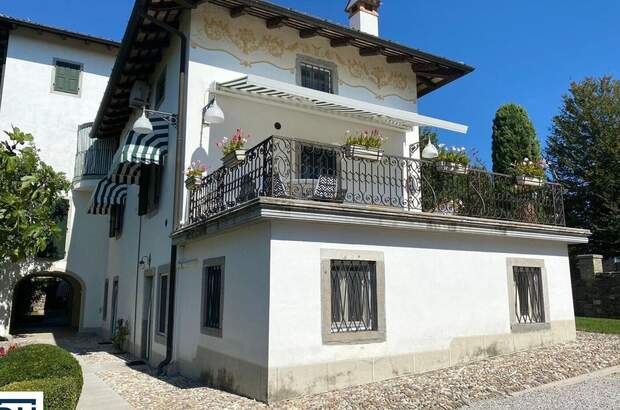 Haus kaufen in 33100 Udine (Bild 2)