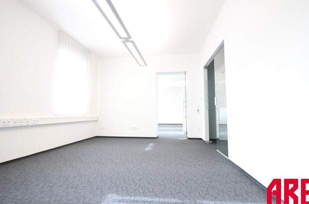 Gewerbeobjekt mieten in 4910 Ried (Bild 2)