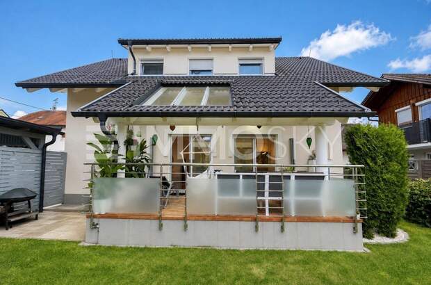 Einfamilienhaus kaufen in 4910 Ried (Bild 1)