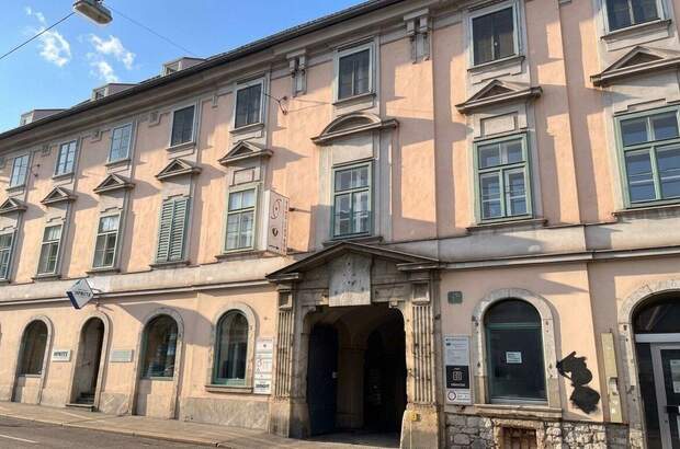 Altbauwohnung kaufen in 8020 Graz (Bild 2)