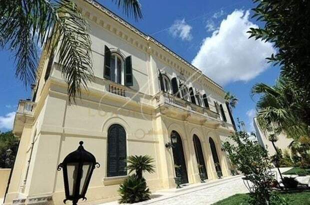 Haus mit Garten kaufen in 73031 Alessano (Bild 1)