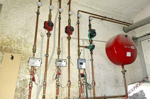 Mehrfamilienhaus kaufen in 2500 Baden (Bild 4)