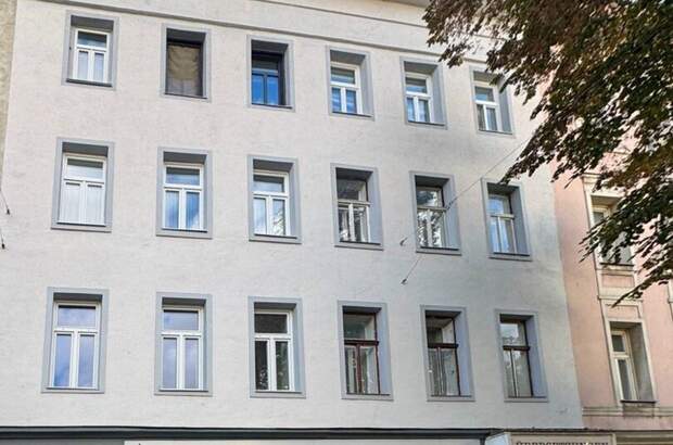 Altbauwohnung mit Balkon kaufen in 1200 Wien (Bild 2)