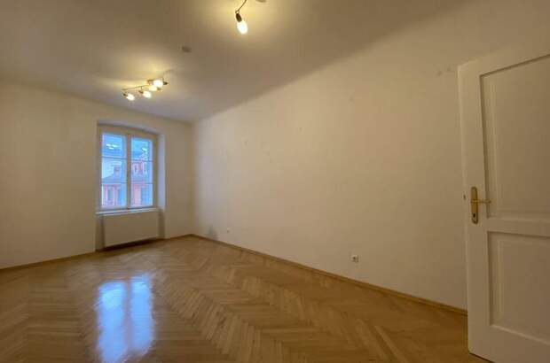 Altbauwohnung mieten in 8010 Graz (Bild 1)