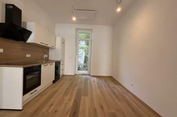 Altbauwohnung mit Balkon mieten in 8020 Graz (Bild 4)