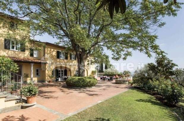 Haus mit Garten kaufen in 59100 Carteano (Bild 1)